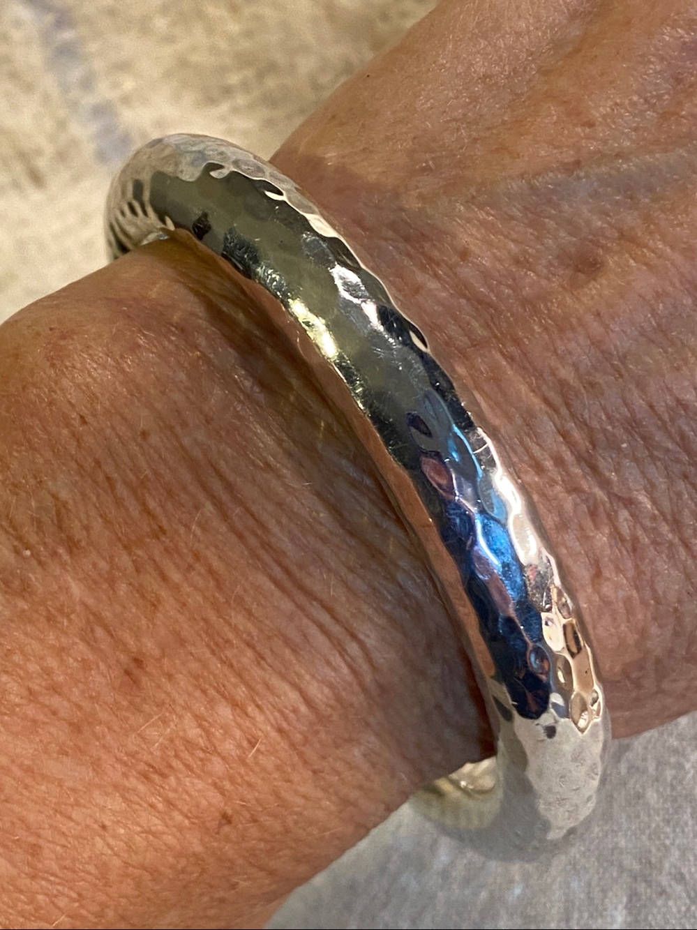 Silpada 925 Sterling Silver Hammered Bangle Bracelet Heavy Wide Retired